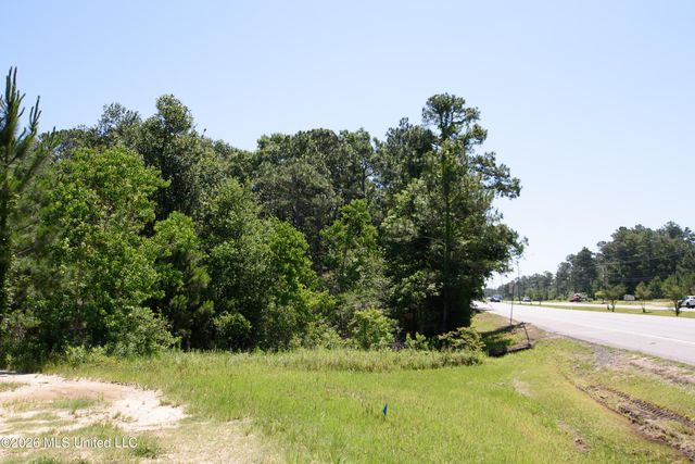 W Bienville Boulevard, Ocean Springs, MS 39564