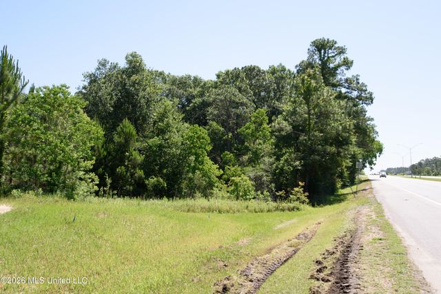 W Bienville Boulevard, Ocean Springs, MS 39564