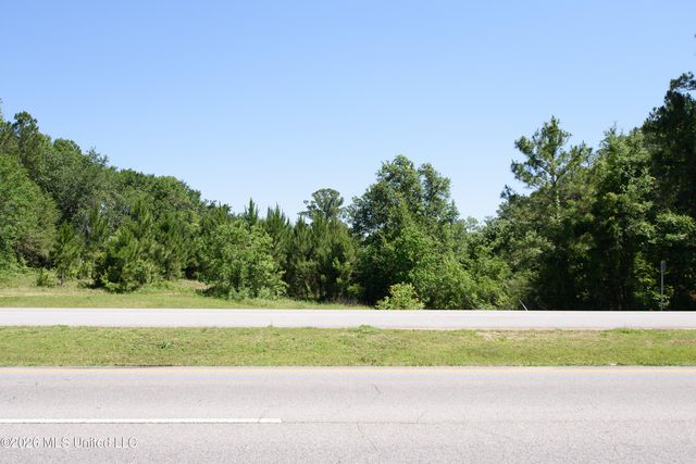 W Bienville Boulevard, Ocean Springs, MS 39564