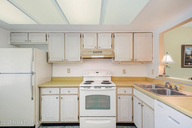 1999 S Banana River Boulevard 313, Cocoa Beach, FL 32931