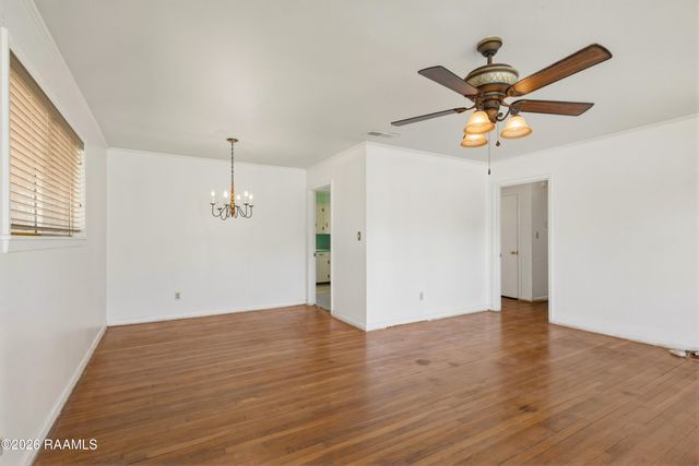 104 Lynn Drive, Lafayette, LA 70508