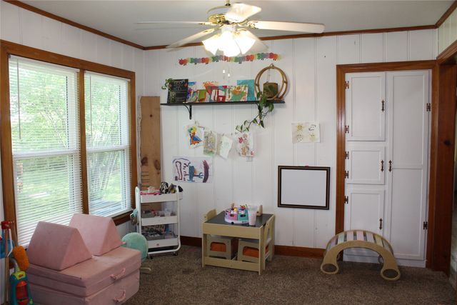209 Pennsylvania Avenue, Graham, TX 76450