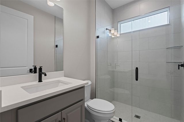 1617 BELLAGIO LOOP, Tavares, FL 32778