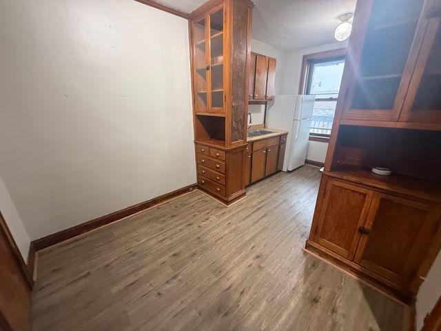 3151 N Long Avenue 2, Chicago, IL 60641