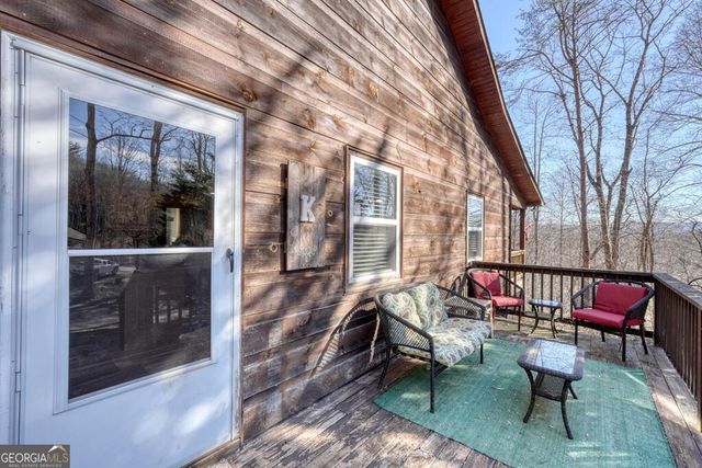 525 Tay Walk Way, Hiawassee, GA 30546