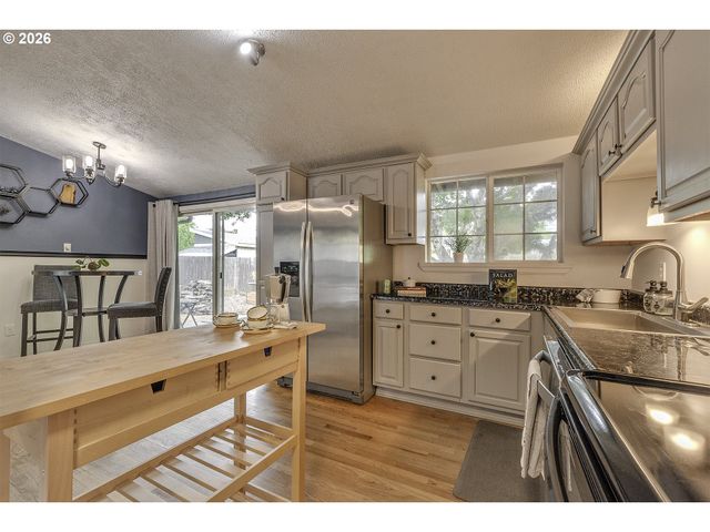 11470 Sw 14TH St, Beaverton, OR 97005