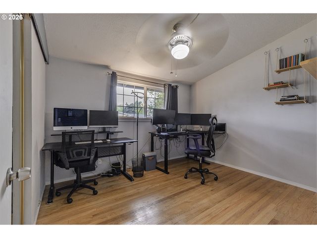 11470 Sw 14TH St, Beaverton, OR 97005