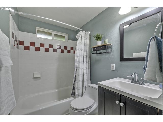 11470 Sw 14TH St, Beaverton, OR 97005