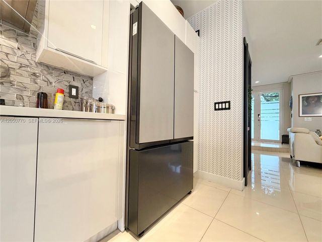 6415 NW 105th Ct 6415, Doral, FL 33178
