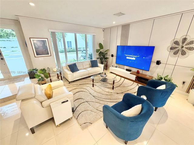 6415 NW 105th Ct 6415, Doral, FL 33178