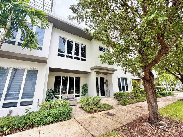6415 NW 105th Ct 6415, Doral, FL 33178