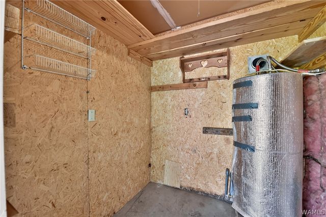 11299 Kindling, Northport, AL 35475