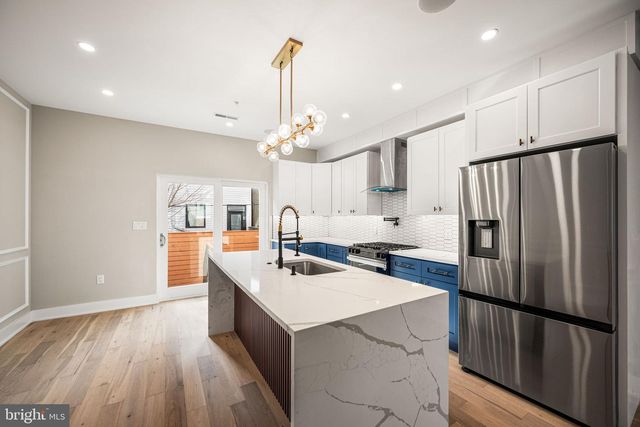 2032 REED ST, Philadelphia, PA 19146