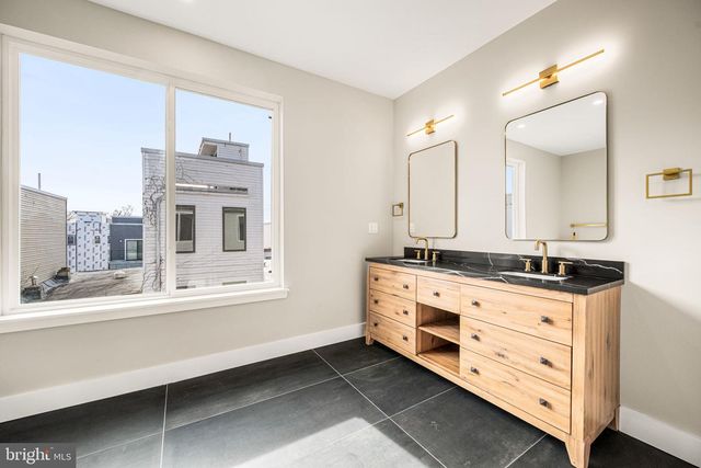 2032 REED ST, Philadelphia, PA 19146