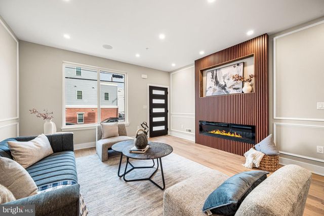 2032 REED ST, Philadelphia, PA 19146