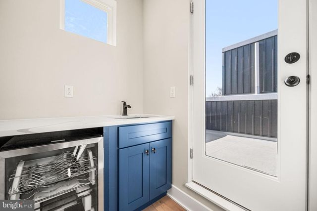 2032 REED ST, Philadelphia, PA 19146