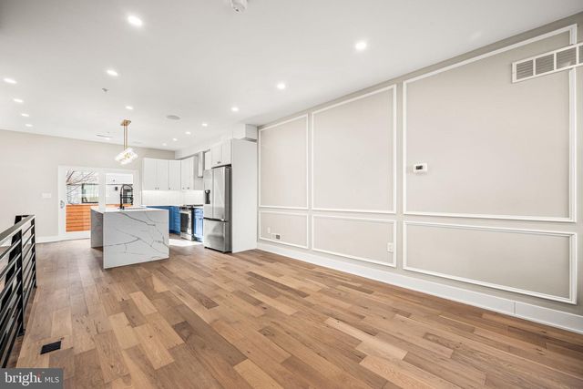 2032 REED ST, Philadelphia, PA 19146