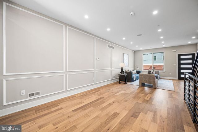 2032 REED ST, Philadelphia, PA 19146