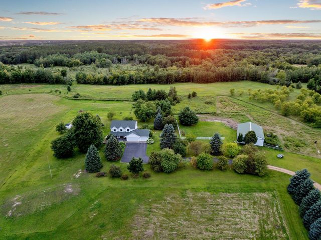 35210 Lily Street NW, Cambridge, MN 55008