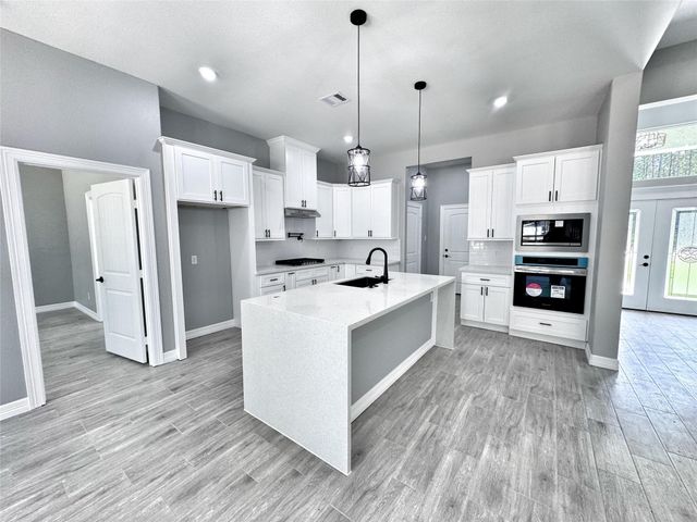 1306 Road 6604, Dayton, TX 77535