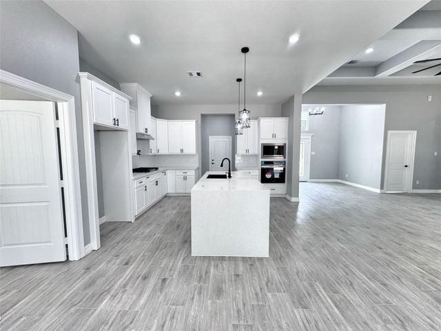 1306 Road 6604, Dayton, TX 77535