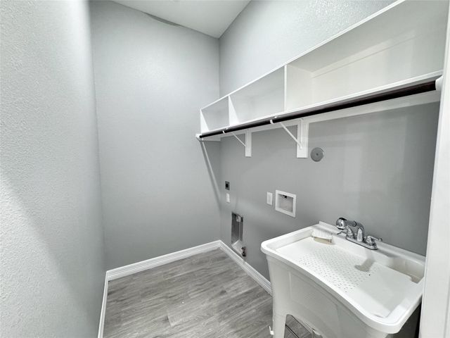 1306 Road 6604, Dayton, TX 77535