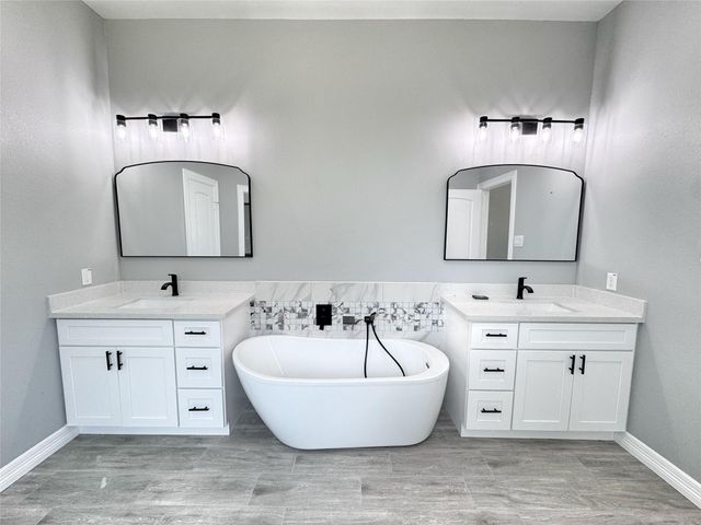 1306 Road 6604, Dayton, TX 77535