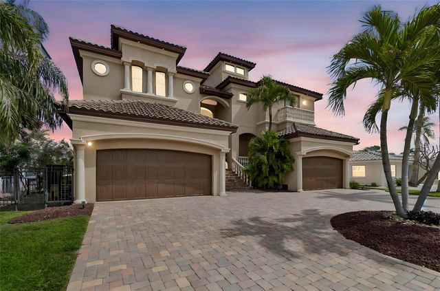 108 BAYSIDE DRIVE, Clearwater Beach, FL 33767