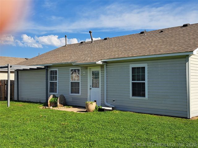 1109 W 24th Street N, Claremore, OK 74017