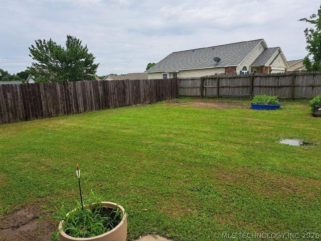 1109 W 24th Street N, Claremore, OK 74017