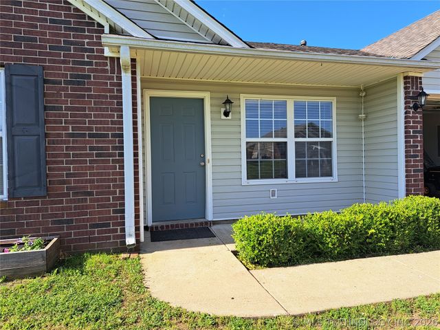 1109 W 24th Street N, Claremore, OK 74017