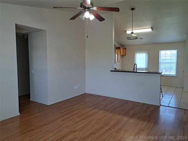 1109 W 24th Street N, Claremore, OK 74017