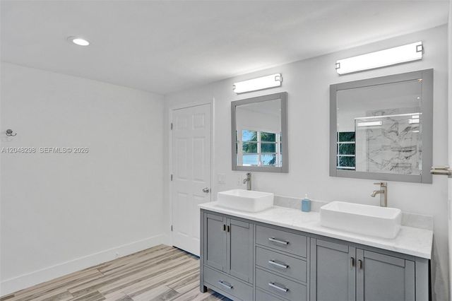 19260 NE 22nd Ave, North Miami Beach, FL 33180