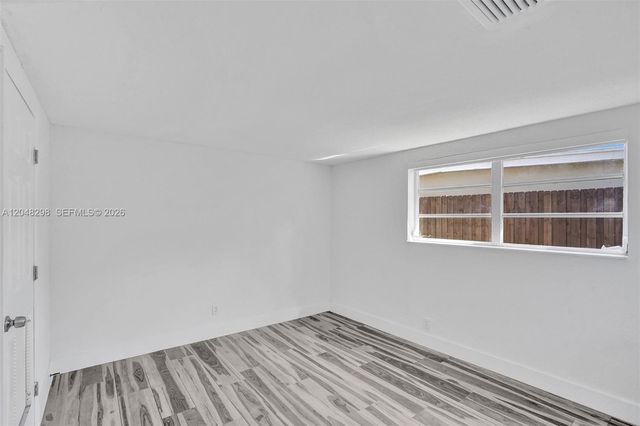 19260 NE 22nd Ave, North Miami Beach, FL 33180