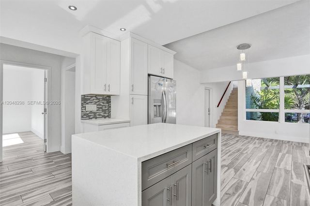 19260 NE 22nd Ave, North Miami Beach, FL 33180