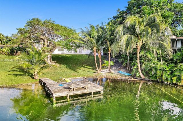 19260 NE 22nd Ave, North Miami Beach, FL 33180