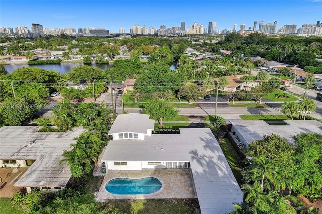 19260 NE 22nd Ave, North Miami Beach, FL 33180