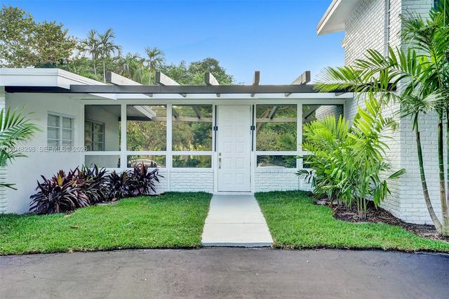 19260 NE 22nd Ave, North Miami Beach, FL 33180