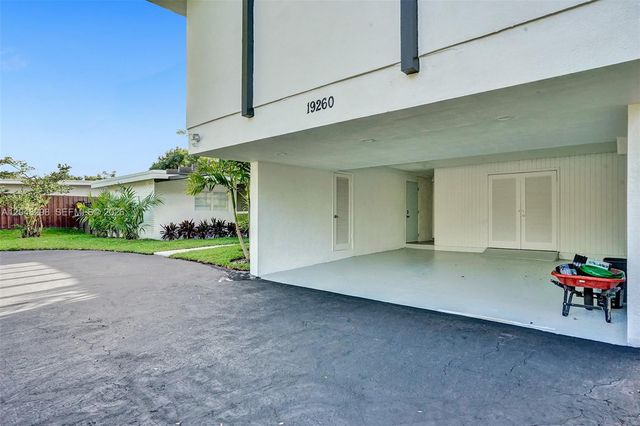 19260 NE 22nd Ave, North Miami Beach, FL 33180
