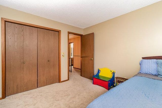 5503 E Bavarian Pass, Fridley, MN 55432