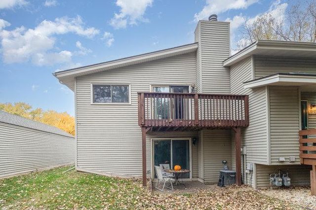 5503 E Bavarian Pass, Fridley, MN 55432