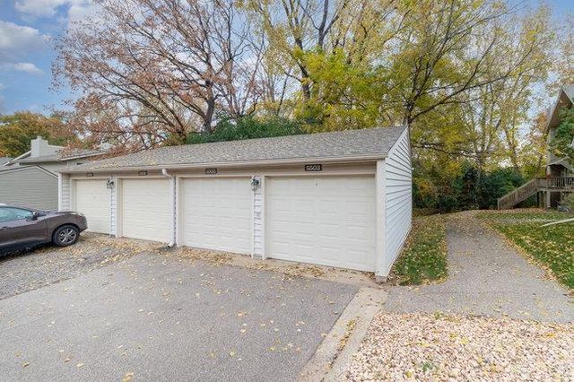 5503 E Bavarian Pass, Fridley, MN 55432