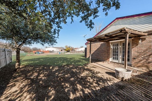 6000 Dunn Drive, The Colony, TX 75056