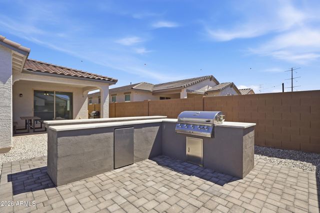 12554 W LEVI Drive, Avondale, AZ 85323