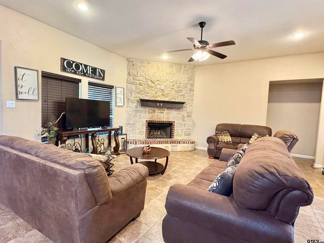 28 cr 3101, Pittsburg, TX 75686