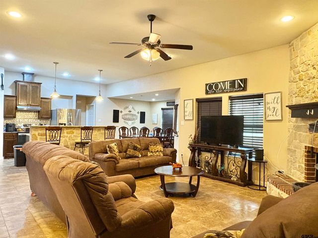 28 cr 3101, Pittsburg, TX 75686