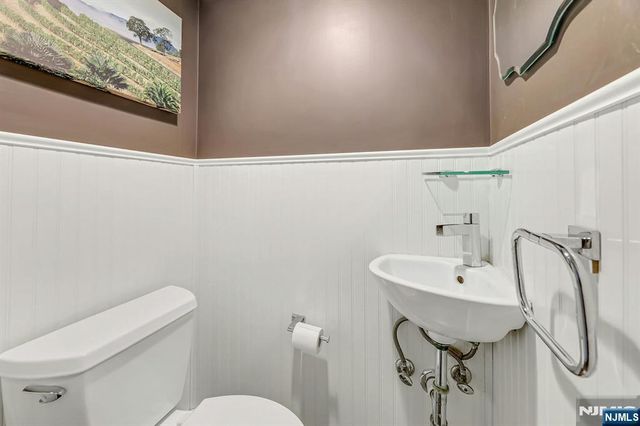 87 Barbara Road, Dumont, NJ 07628