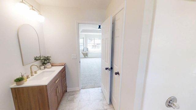8624 Oak View Drive, Chattanooga, TN 37421