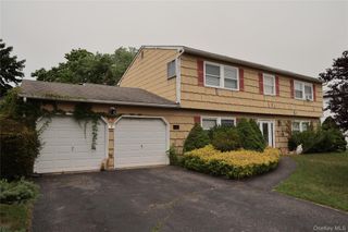 96 Rustic Avenue, Medford, NY 11763