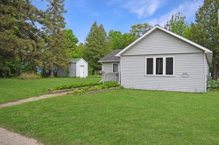 630 Oak Street, Crosby, MN 56441